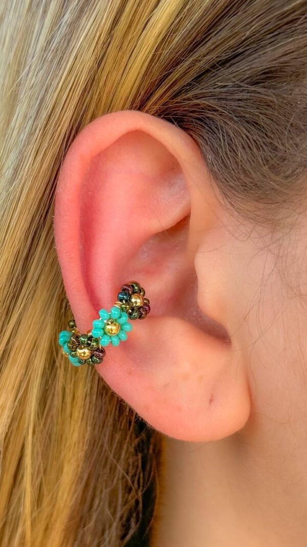 Earcuff Tejido flores verdes