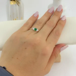 Anillo circón verde