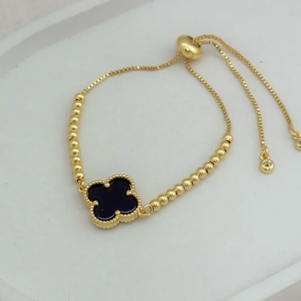 Pulsera Trebol negra ajustable - Image 2
